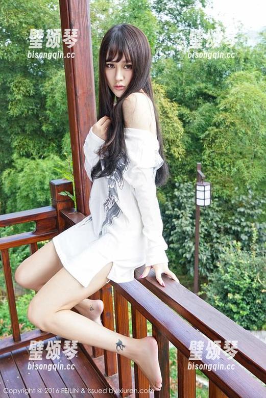 Feilin嗲囡囡-SiByl李思宁 Feilin嗲囡囡 - 在SiByl李思宁天台的写真中,找到了无圣光的真实,心里默默叹服。