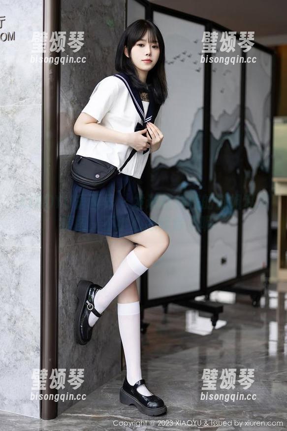 XIAOYU语画界-程程程 XIAOYU语画界 - 发现程程程的御姐私房原图,不小心心痒痒了呢!