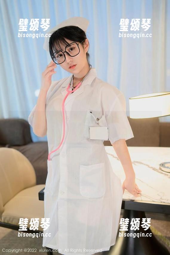 Xiuren秀人网-周于希Sally Xiuren秀人网 - 哪里都能藏美,周于希Sally的定制丝袜美臀图,呃,说多了!