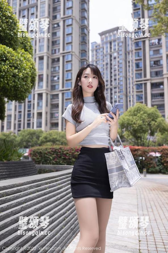 Xiuren秀人网-小逗逗 Xiuren秀人网 - 小逗逗的女友糖分爆表,原图更新,给点面子。