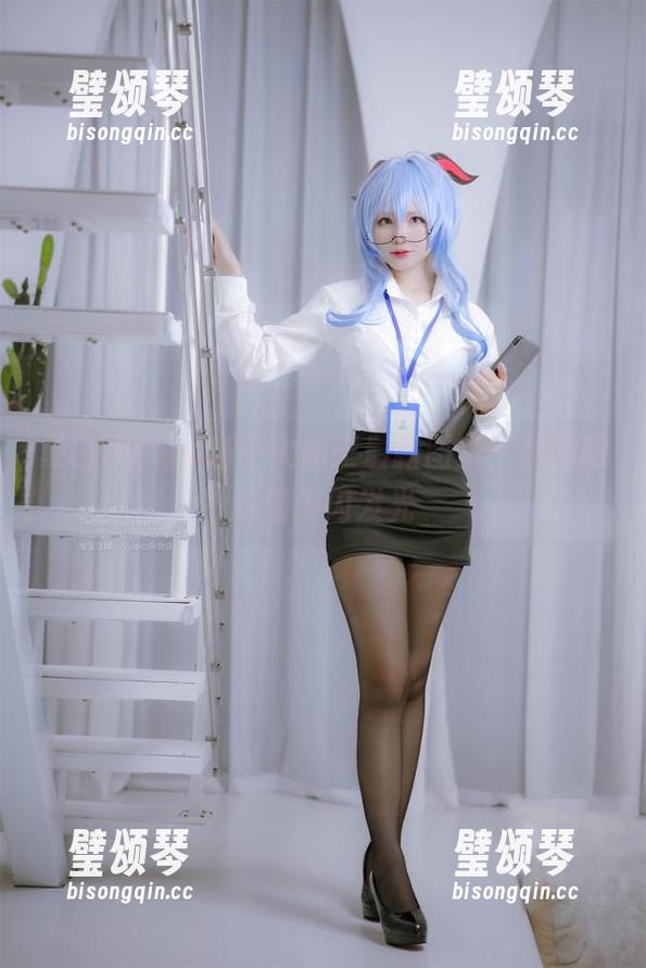 nyako喵子大魔王 夏日nyako喵子大魔王最新图集,我的眼睛里闪闪发光