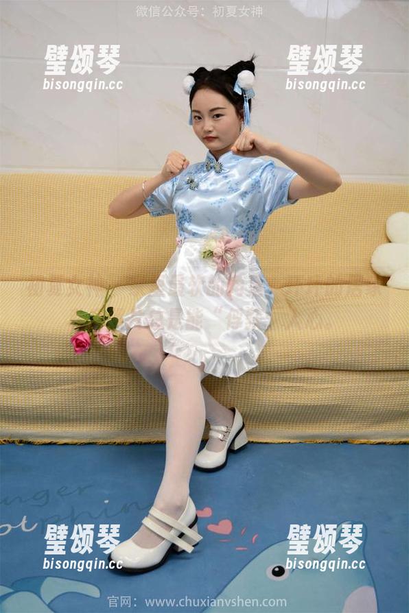 初夏女神 - 家里最软的角落，环环的居家私房照片总是能“俘获”人心。