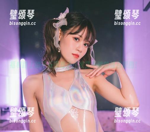 千反田鹿子 福利路上的千反田鹿子:欲罢不能的纯白原图!
