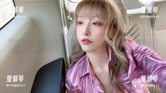 啾小妍Deer 聚焦:啾小妍Deer全新金发芭比写真合集,脑海中突然蹦出一堆想说的