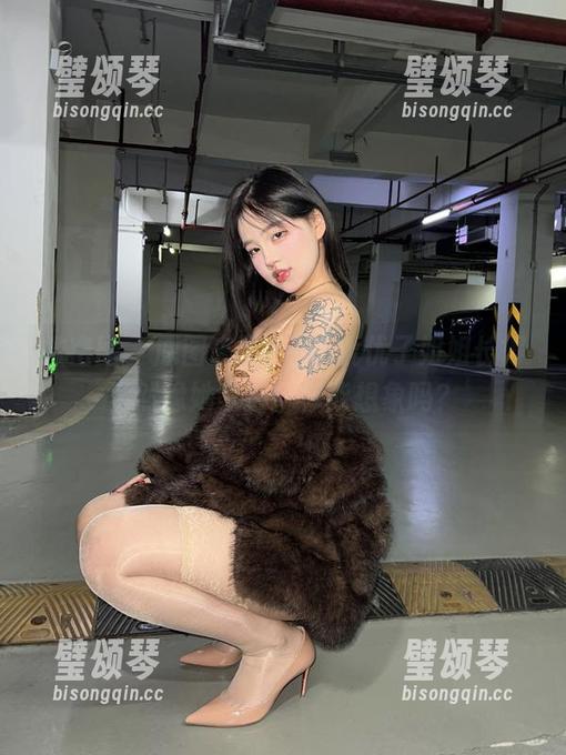 小u优优子 微密圈 - 原图来了,小u优优子姐姐长得竟然像她家猫!你能想象吗?