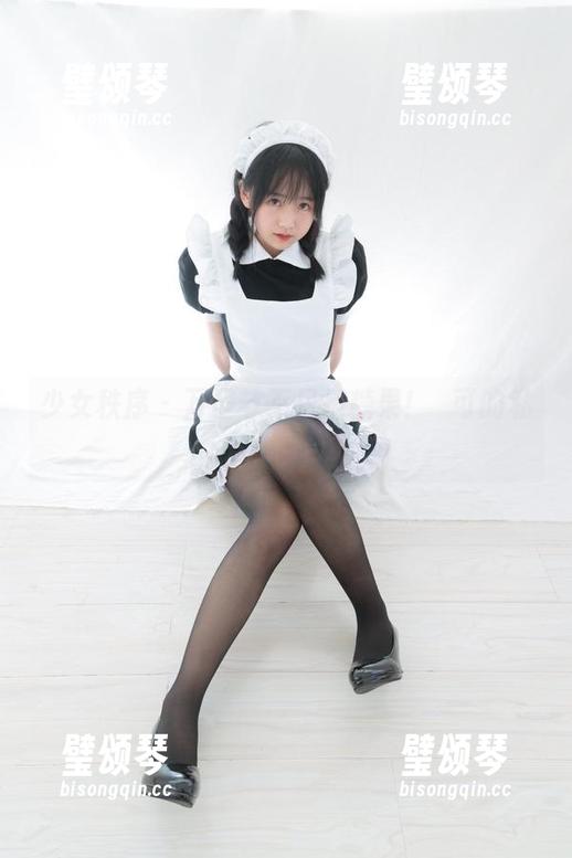 少女秩序-晞可 少女秩序 - 万圣节不只是糖果!晞可的私房风尚合集
