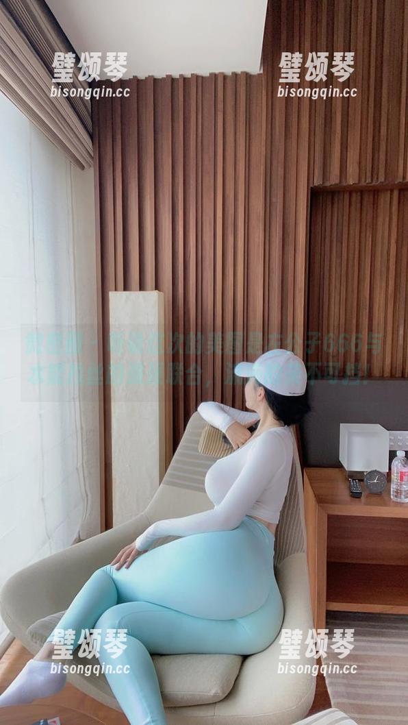 左公子666 微密圈 - 听说这次的美图是左公子666与水能拉丝的强强联合,流淌的美不可挡!