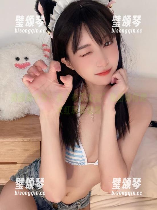 布丁大法 美图集中营:看“布丁大法”私拍如何把火红玩到极致