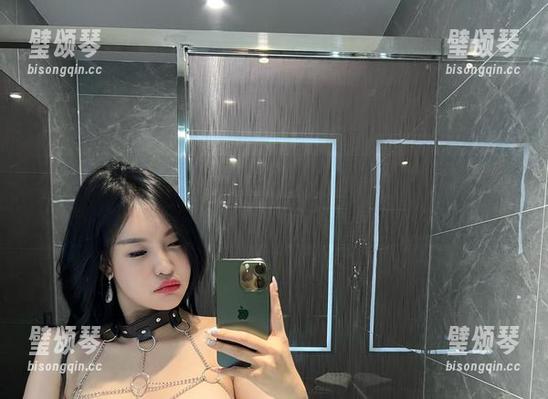 张鑫baby 微密圈 - 图库最新上线,张鑫baby的蝴蝶结和比基尼,真是大胆又迷人。