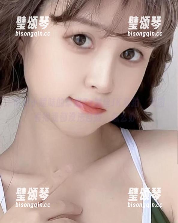 晕崽Zz 带点小暧昧的晕崽Zz黑丝JK私拍,美图看得我都没法自拔,怎么办…
