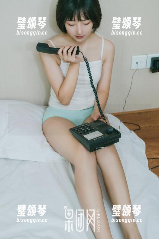 果团网-妲己_Toxic 果团网 - 妲己_Toxic与她的秘书合集,尽管光线不佳,却还是让我想靠近一点