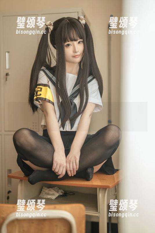 桃良阿宅 黑丝美图,桃良阿宅证明了就算在家也能时髦得飞起!