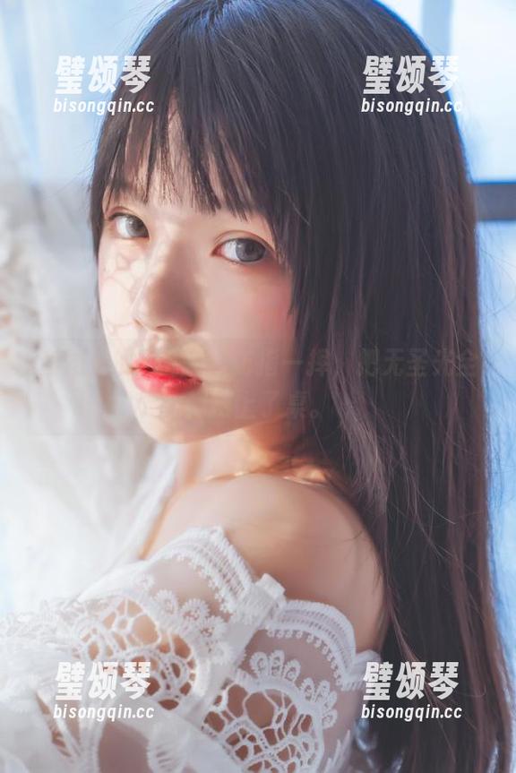 桜桃喵 套图里的桜桃喵,药指一挥,把无圣光全都摆上了桌。