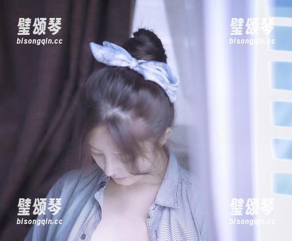 樱晚gigi 教室里,樱晚gigi的写真记录,网盘上随便点开,这样也能学习?
