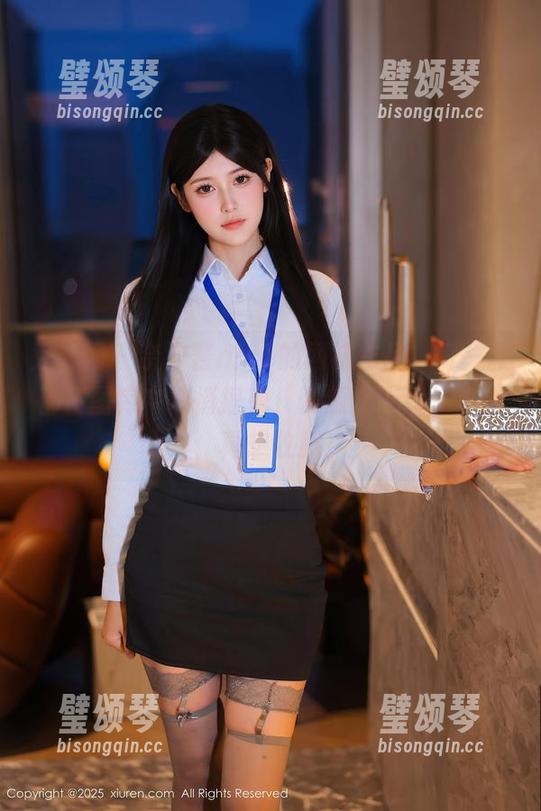 秀人网-奈汐酱nice 秀人网 - 奈汐酱nice的网袜作品,每一张都在图库中悄悄摇曳,资源让人流连忘返,真想收藏!