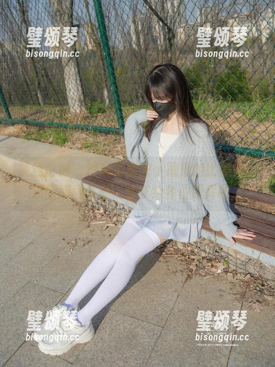 紧急企划 - 短裤不能被小恩穿的比我好，原图懒得多说，分享给各位膜拜吧。