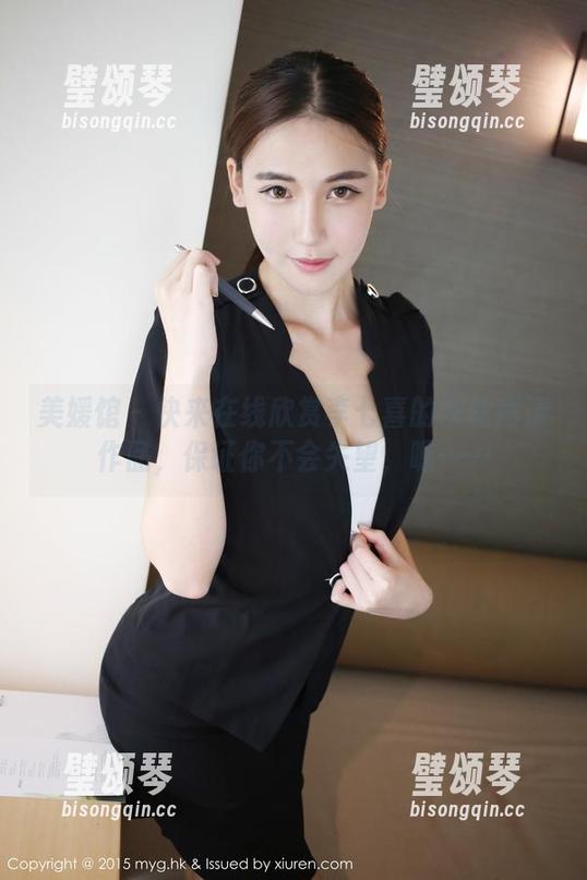 美媛馆-李七喜 美媛馆 - 快来在线欣赏李七喜的灰丝高清作品,保证你不会失望,嗯……
