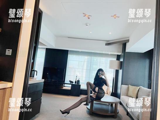 葛征 微密圈 - 葛征白丝女仆图集,完全是给审美加分的小心机