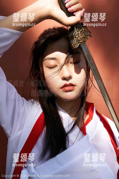 蜜桃社 - 听我说，绯月樱-Cherry的在线图集睡衣，懒人必看。