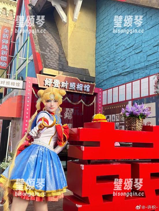许枳 穿上校服,许枳的舞台,居然比教室还好玩。